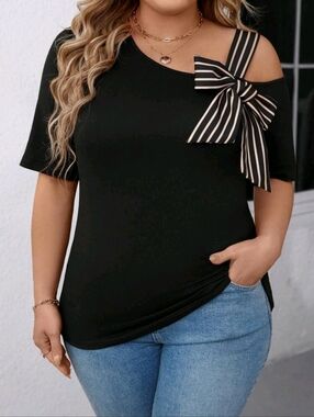 Classy Black Cold-Shoulder Striped Bow Detail Top Size 18